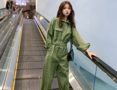 2022年2月21日五行穿衣指南,五行旺运幸运颜色搭配分享