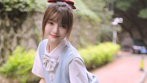 美女224.png 美女224.png