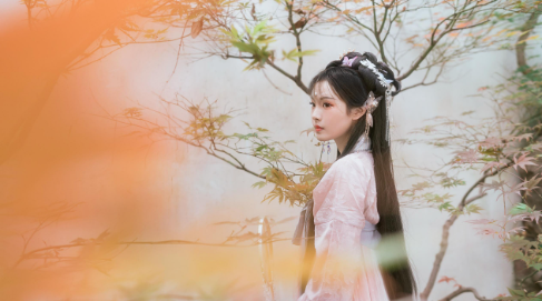 美女106.png 美女106.png