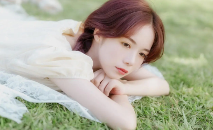 美女48.png 美女48.png