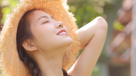 美女44.png 美女44.png