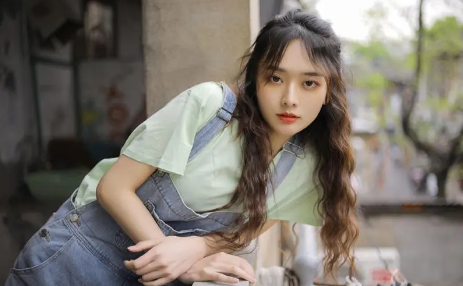 美女188.png 美女188.png