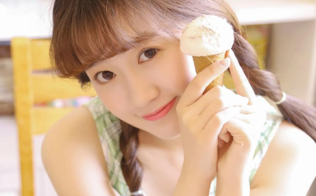 美女211.png 美女211.png