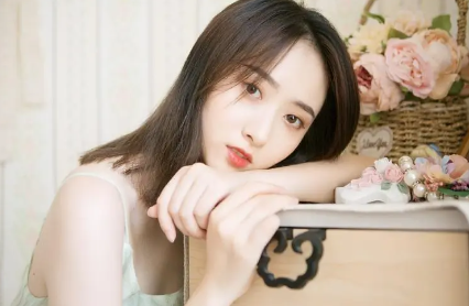 美女144.png 美女144.png