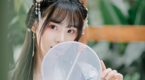 美女108.png 女孩缺火取什么名字,五行缺火的女孩名字有哪些
