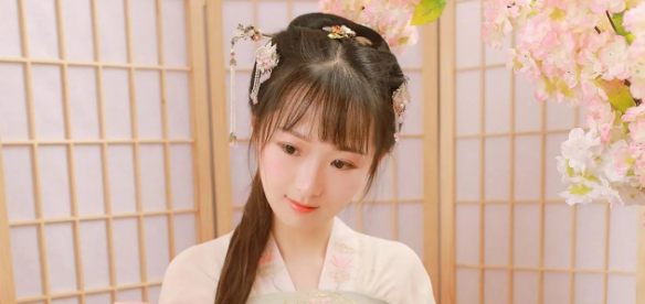 美女117.png 美女117.png