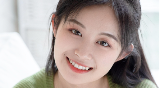 美女226.png 美女226.png