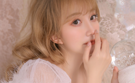 美女49.png 美女49.png