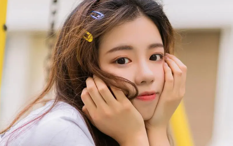 美女187.png 美女187.png