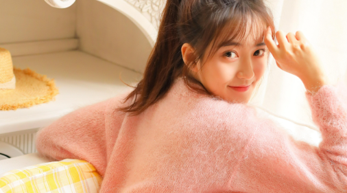 美女10.png 美女10.png