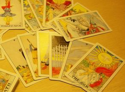 塔罗占卜的一些基本小知识