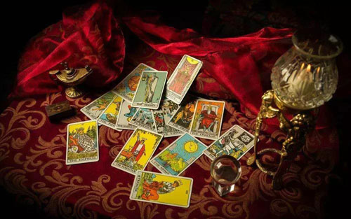 塔罗牌占卜禁忌时间,为什么不能频繁占卜