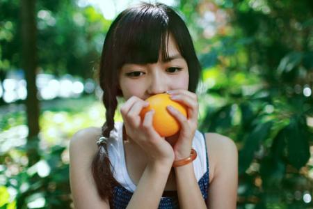 有品位有魅力显成熟的女生网名,指尖滑过的年华﹌