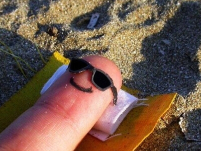 很逗又很贱的游戏名,贱一点的游戏玩家名字