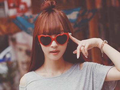 傲出天际的女生名字，很狂很拽的女生个性网名