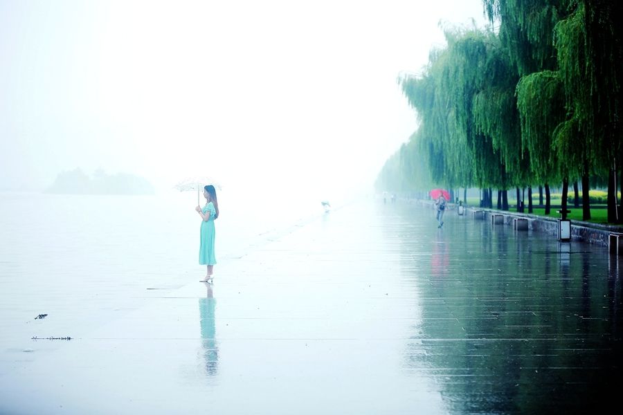 孤独等待一个人的网名,有关等待的名字