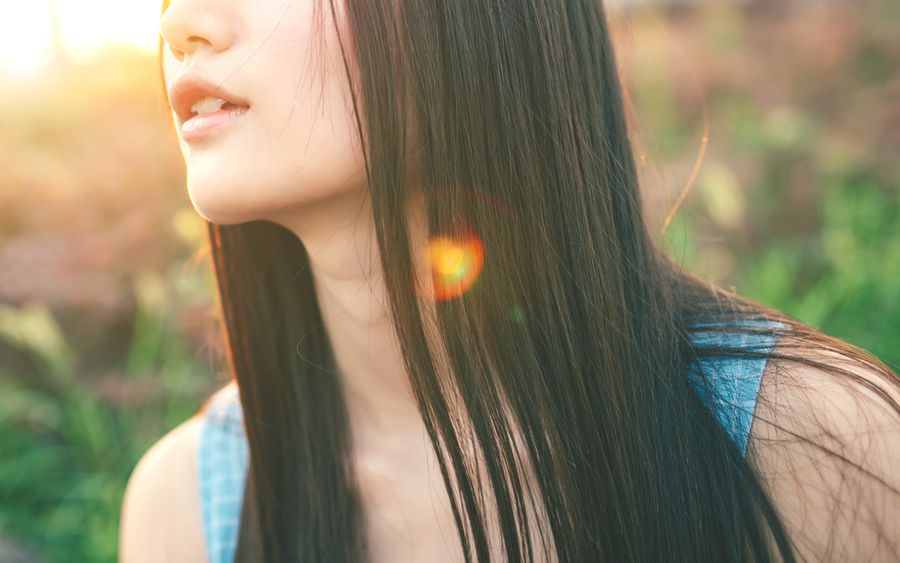 阳光温暖的女生网名推荐,鲜花要盛开鱼也需要爱