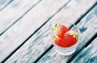 女生伤感长网名:ζ俄没沵想象的坚强°