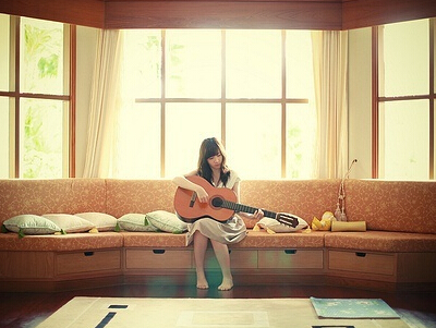 比较冷酷的网名:关于你,我只字不提