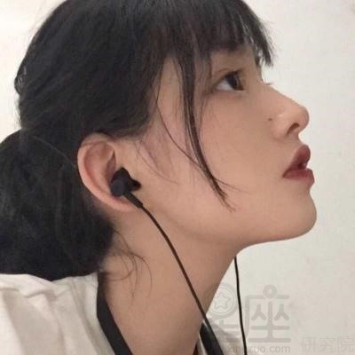 不单调淡雅女神范网名带符号非主流